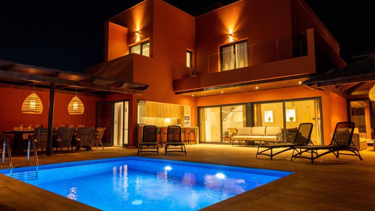 Villa Privada De Lujo Con Piscina Villa Wabi Sabi Corralejo Exterior photo
